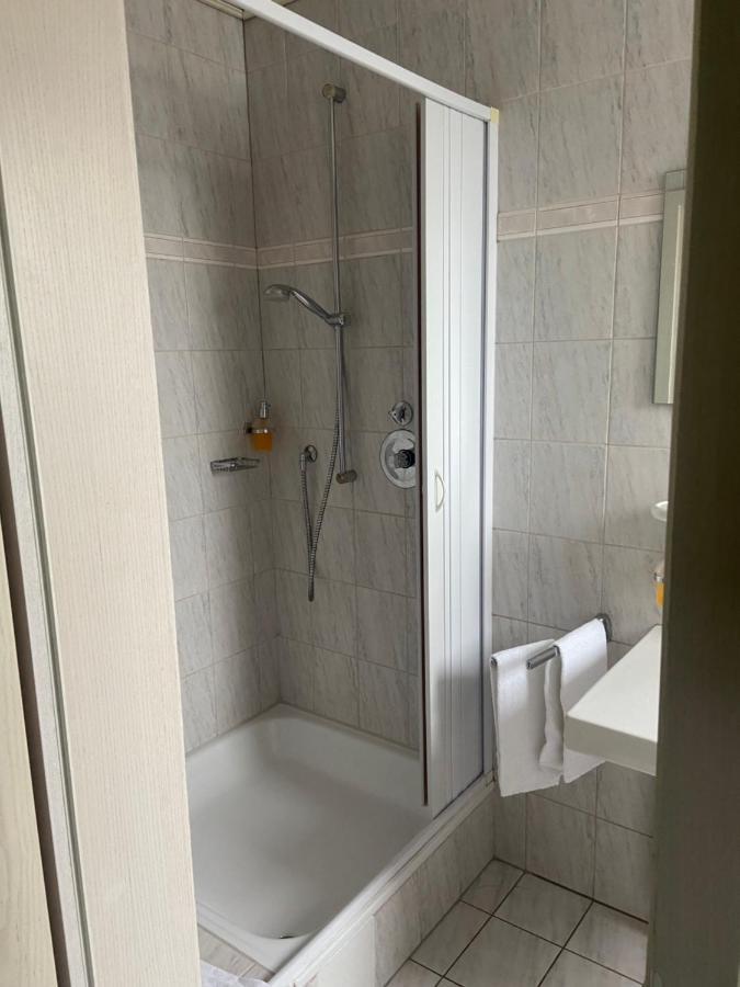 Gaestehaus Veronika Алтенберге Екстериор снимка